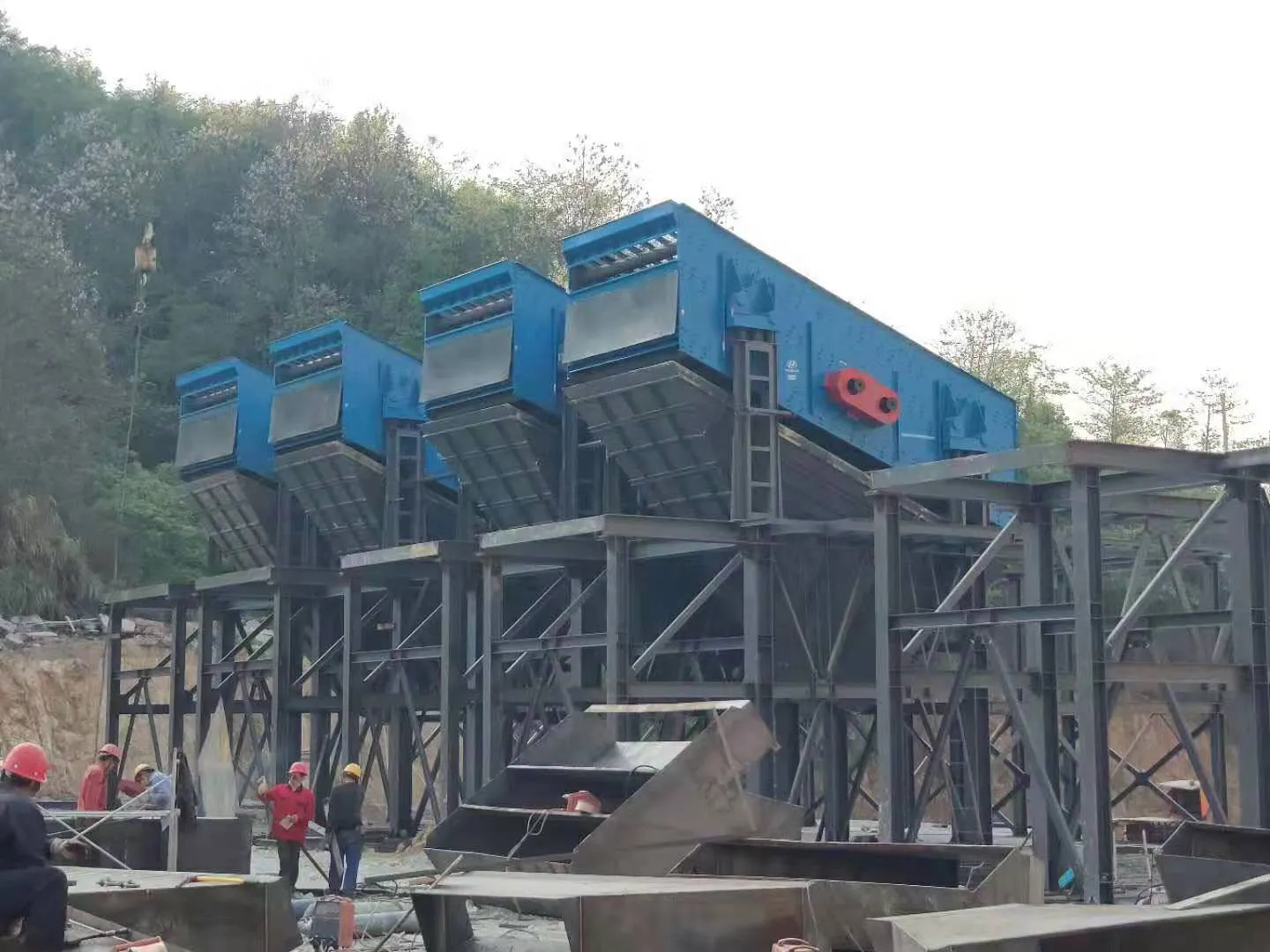 circular vibrating screen